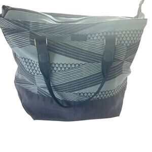 Manaola Blue Hawaiian Kapa Design Zippered Canvas Oversized Bag